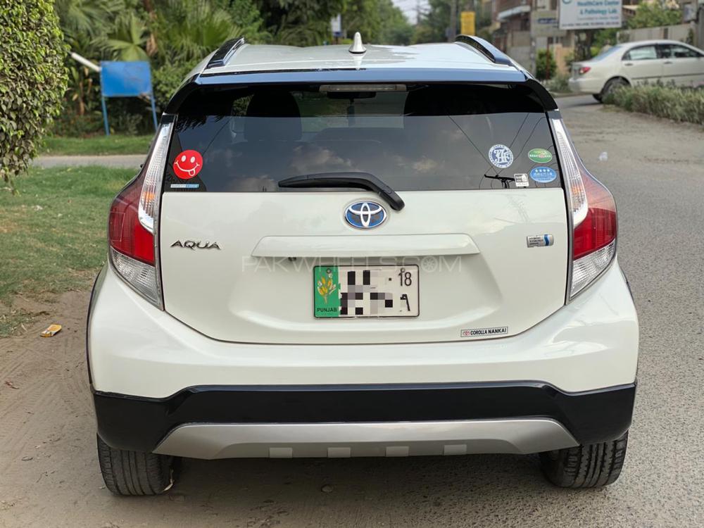 ٹویوٹا اکوا 2016 for Sale in لاہور ٹویوٹا اکوا 2016 for Sale in لاہور Image-8