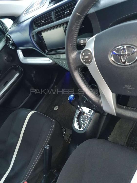 Toyota Aqua 2016 for Sale in Lahore Toyota Aqua 2016 for Sale in Lahore Image-4