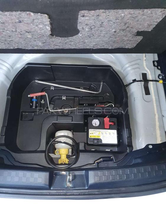 Toyota Aqua 2016 for Sale in Lahore Toyota Aqua 2016 for Sale in Lahore Image-8