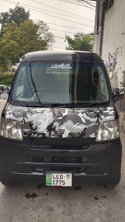 Daihatsu Hijet 2011 for Sale in Lahore Image-1