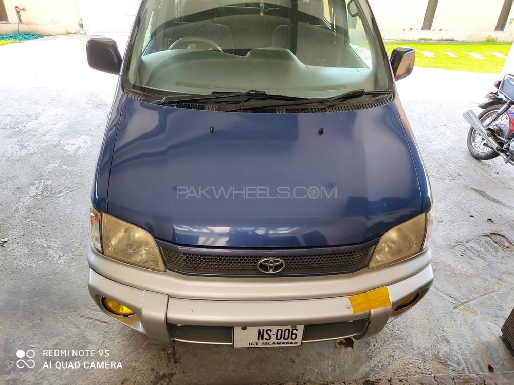 Toyota Noah 2004 for Sale in Gujranwala Image-1