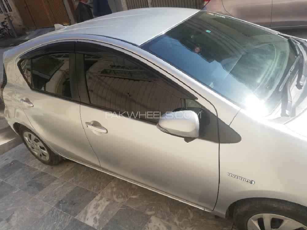 Toyota Aqua 2015 for Sale in Peshawar Toyota Aqua 2015 for Sale in Peshawar Image-16