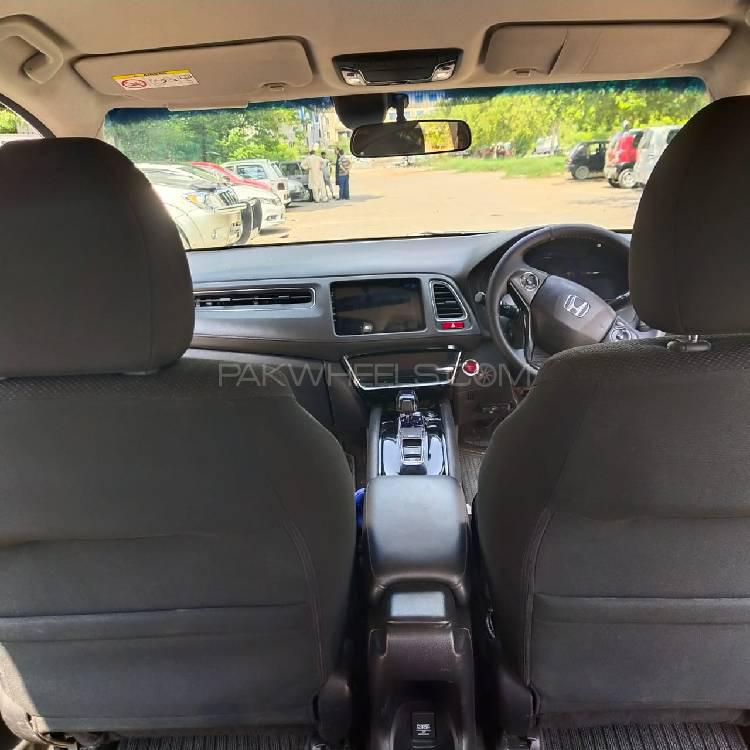 Honda Vezel 2015 for Sale in Islamabad Honda Vezel 2015 for Sale in Islamabad Image-6