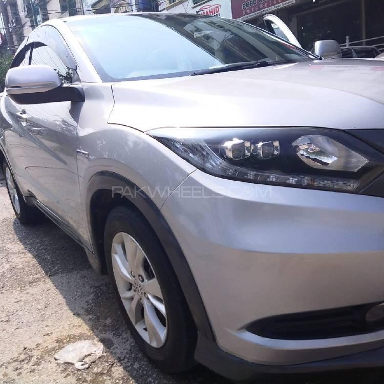 Honda Vezel 2015 for Sale in Islamabad Honda Vezel 2015 for Sale in Islamabad Image-14