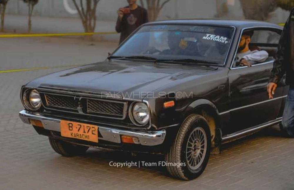 Toyota Corolla - 1976  Toyota Corolla - 1976  Image-4