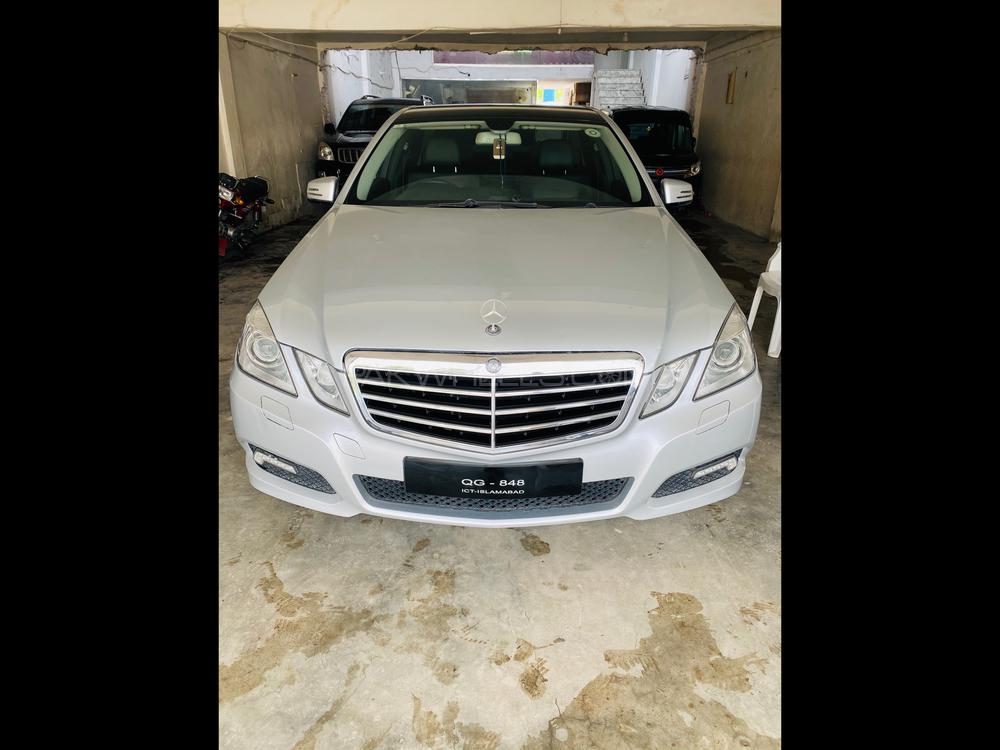 Mercedes Benz E Class 2010 for Sale in Sargodha Image-1