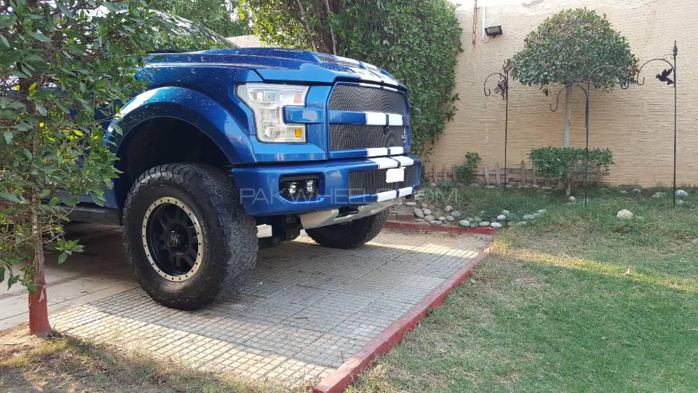 Ford F 150 - 2016  Ford F 150 - 2016  Image-2