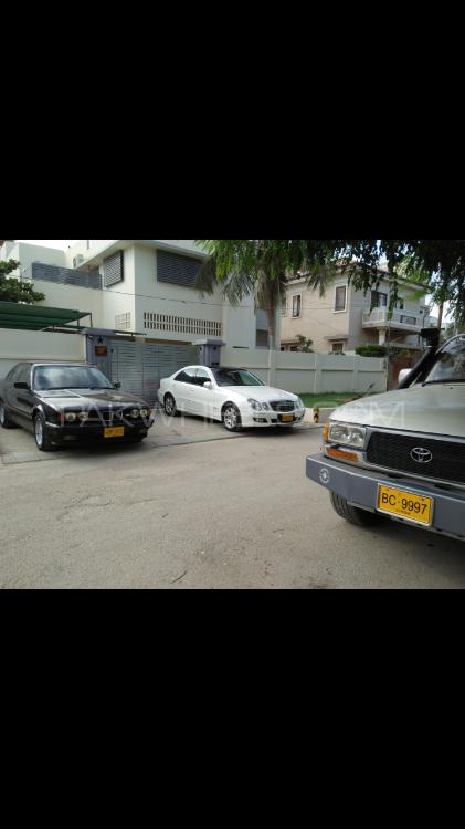 BMW 5 Series - 1995  BMW 5 Series - 1995  Image-3