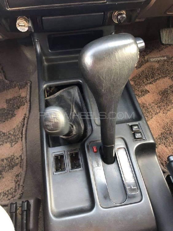 ٹویوٹا پراڈو 2001 for Sale in ڈیرہ غازی خان ٹویوٹا پراڈو 2001 for Sale in ڈیرہ غازی خان Image-13