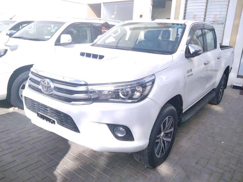Toyota Hilux 2017 for Sale in Karachi Image-1