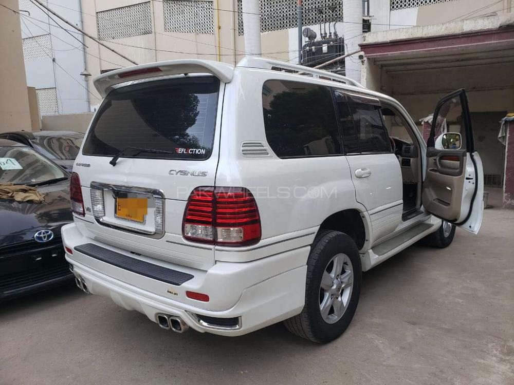 Toyota Land Cruiser 2003 for Sale in Karachi Toyota Land Cruiser 2003 for Sale in Karachi Image-13