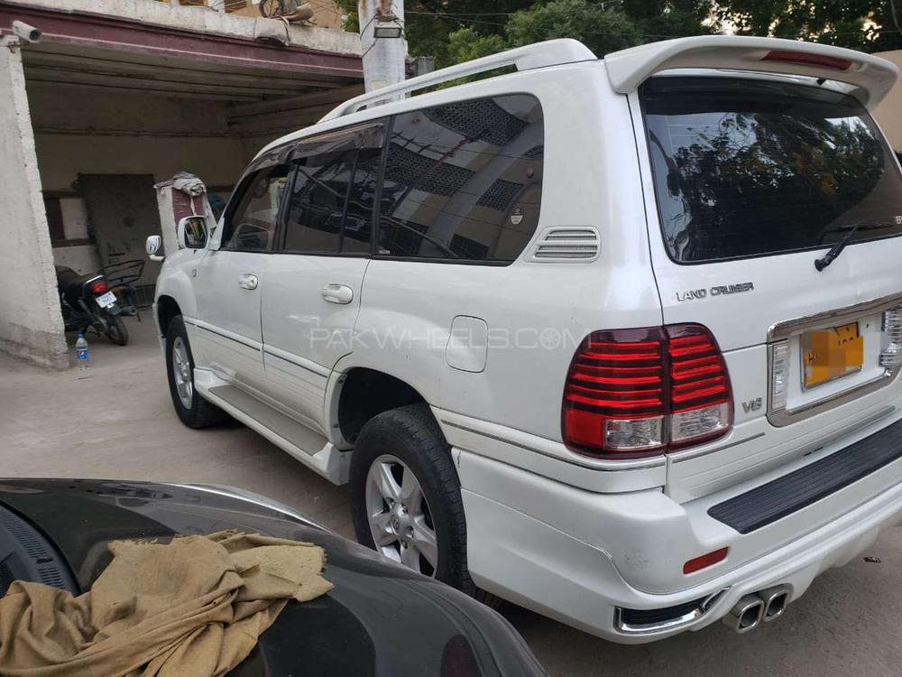 Toyota Land Cruiser 2003 for Sale in Karachi Toyota Land Cruiser 2003 for Sale in Karachi Image-14