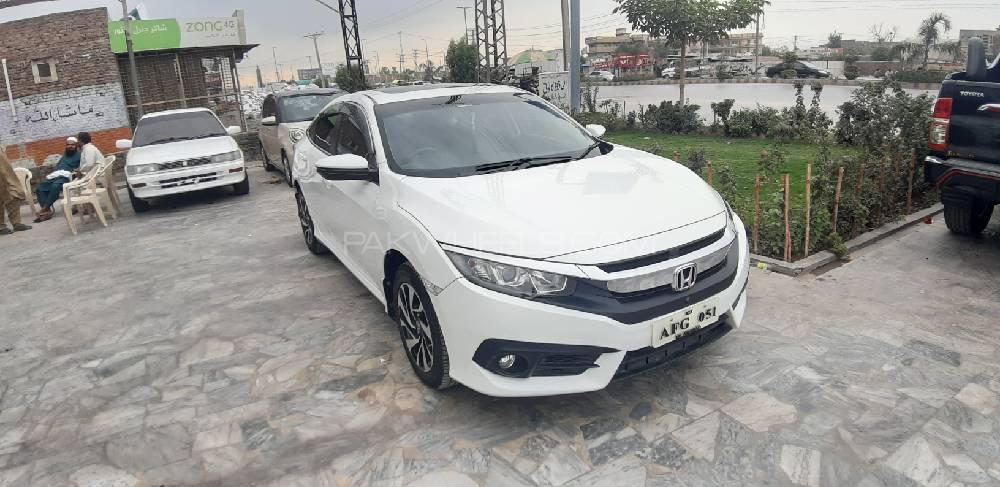 Honda Civic 2017 for Sale in Peshawar Honda Civic 2017 for Sale in Peshawar Image-6