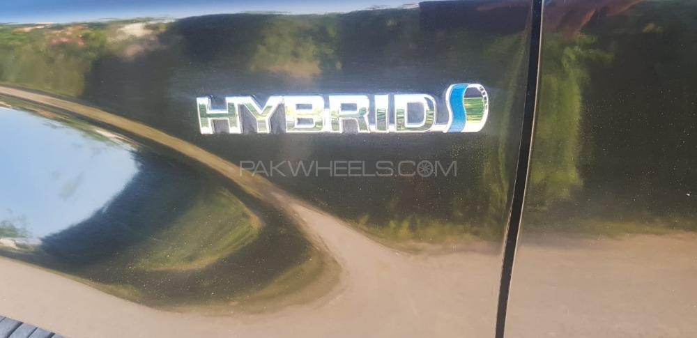 Toyota Corolla Fielder 2015 for Sale in Peshawar Image-1