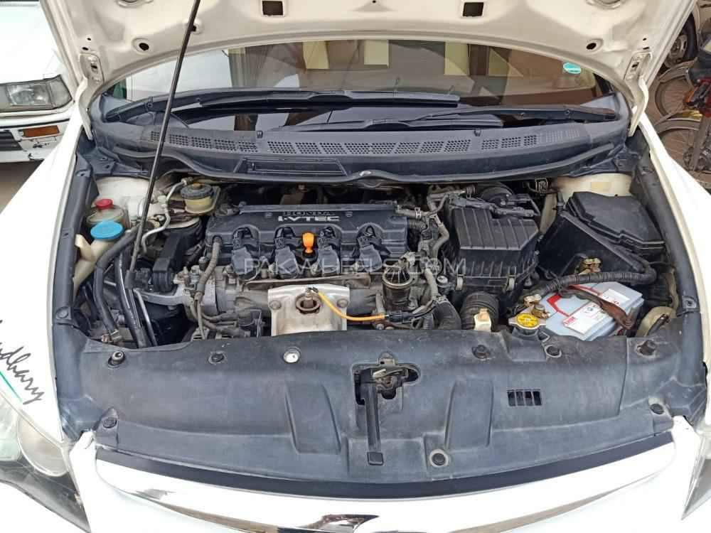 Honda Civic 2011 for Sale in Bahawalpur Honda Civic 2011 for Sale in Bahawalpur Image-10