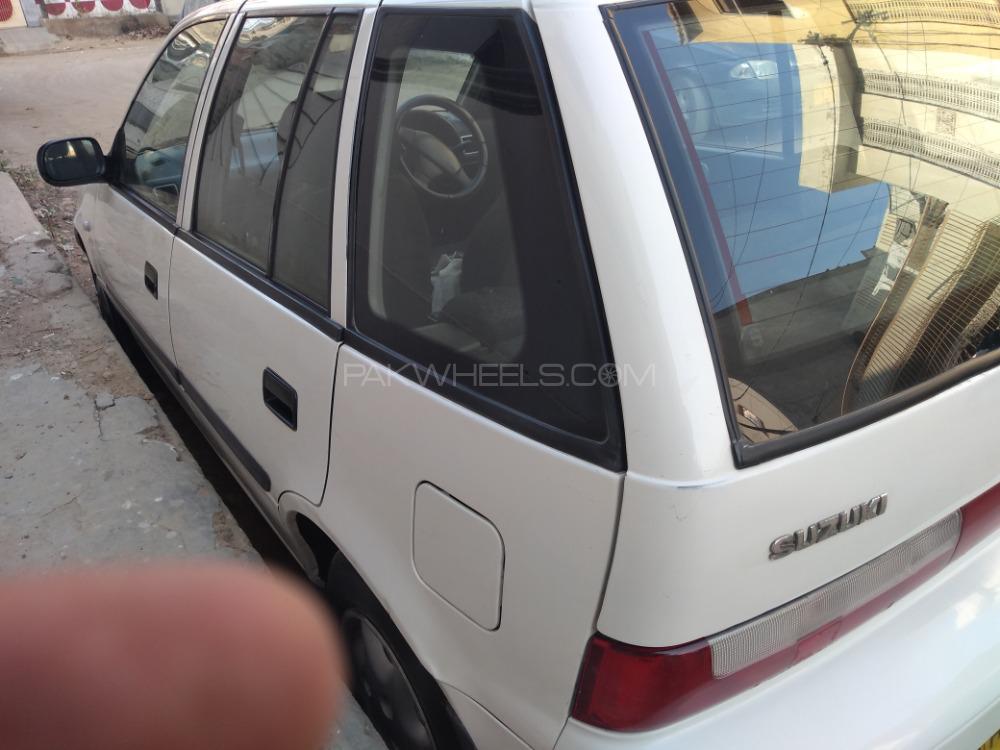 Suzuki Cultus - 2009  Suzuki Cultus - 2009  Image-4