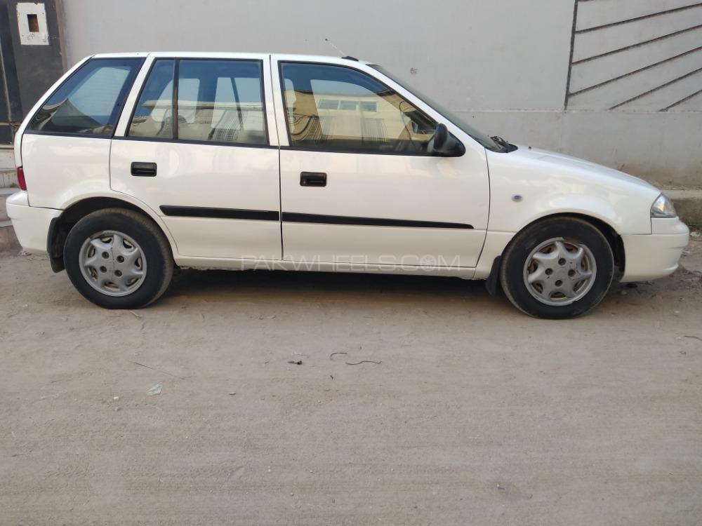 Suzuki Cultus - 2009  Suzuki Cultus - 2009  Image-6