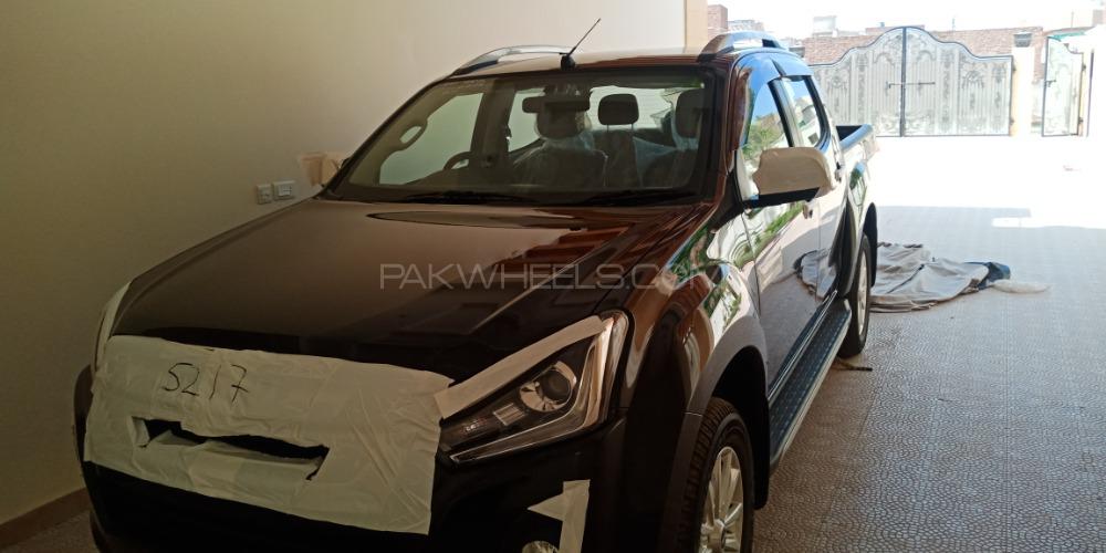 Isuzu D-Max 2020 for Sale in Multan Image-1