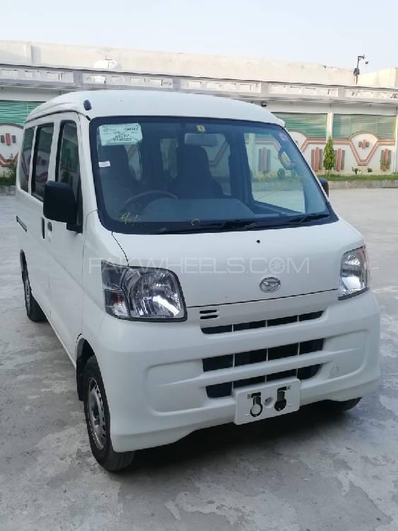 Daihatsu Hijet 2015 for Sale in Mardan Image-1