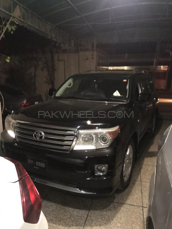 Toyota Land Cruiser - 2012  Toyota Land Cruiser - 2012  Image-6