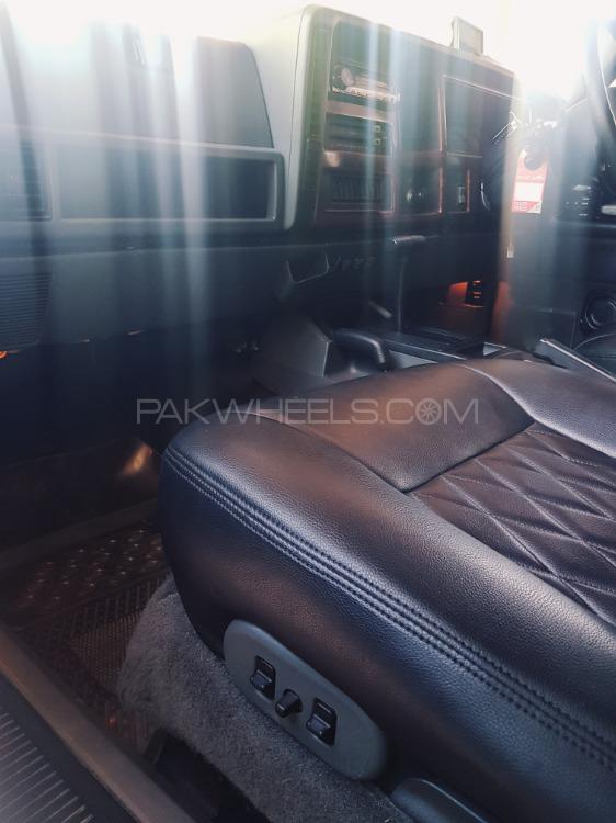Jeep Cherokee 1996 for Sale in Islamabad Jeep Cherokee 1996 for Sale in Islamabad Image-15
