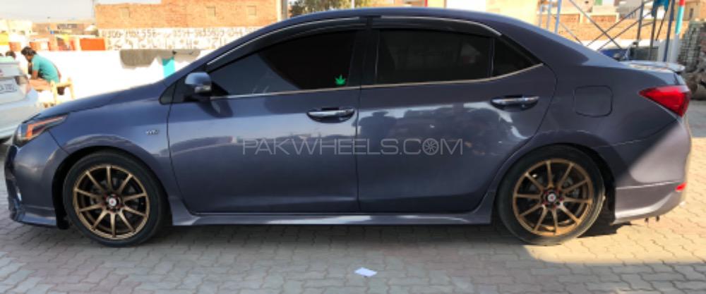 Toyota Corolla - 2015  Toyota Corolla - 2015  Image-4