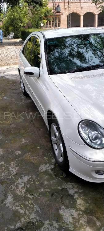 Mercedes Benz C Class 2006 for Sale in Peshawar Mercedes Benz C Class 2006 for Sale in Peshawar Image-3
