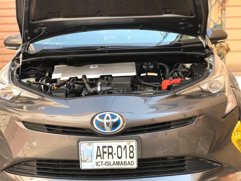 Toyota Prius - 2020  Toyota Prius - 2020  Image-12