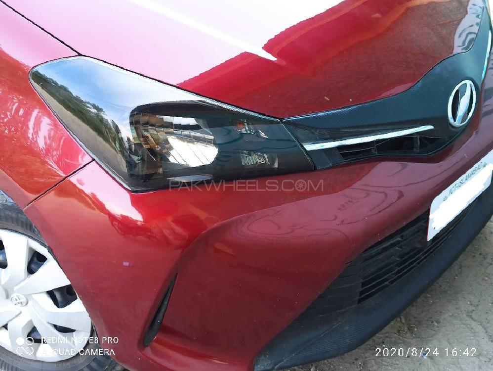 Toyota Vitz 2014 for Sale in Mansehra Image-1