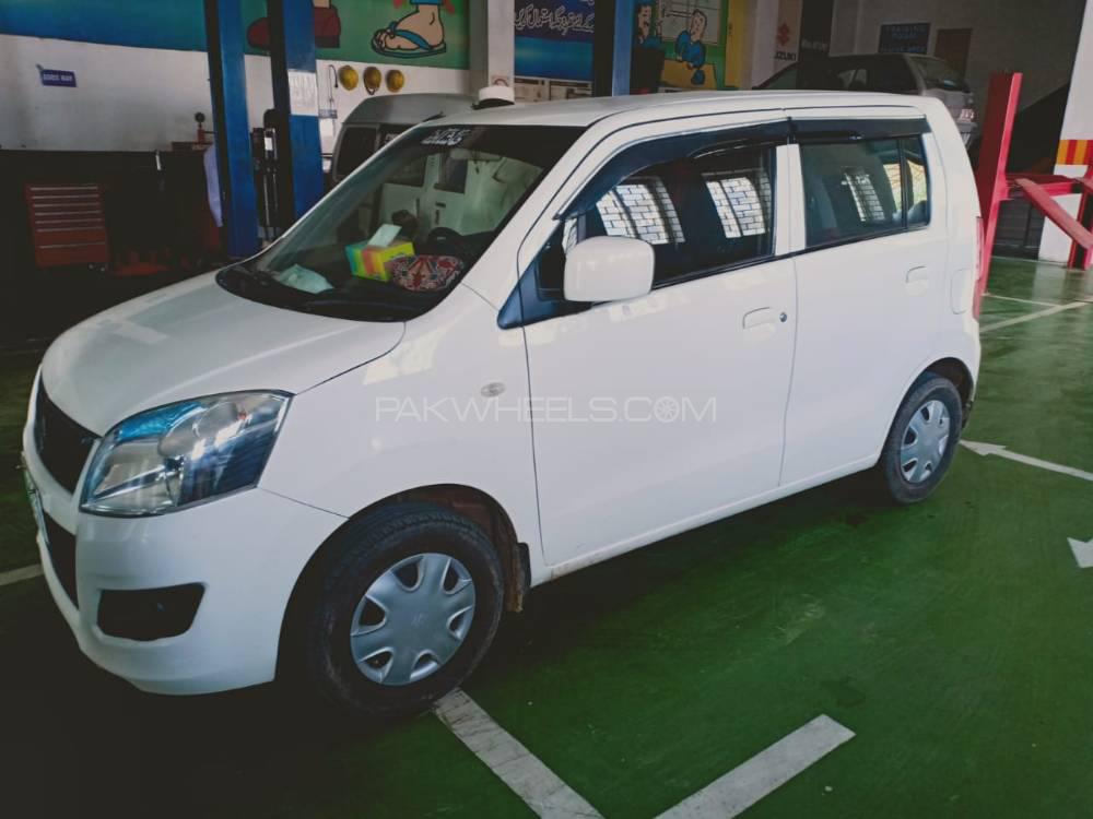 Suzuki Wagon R 2017 for Sale in Mian Wali Suzuki Wagon R 2017 for Sale in Mian Wali Image-2