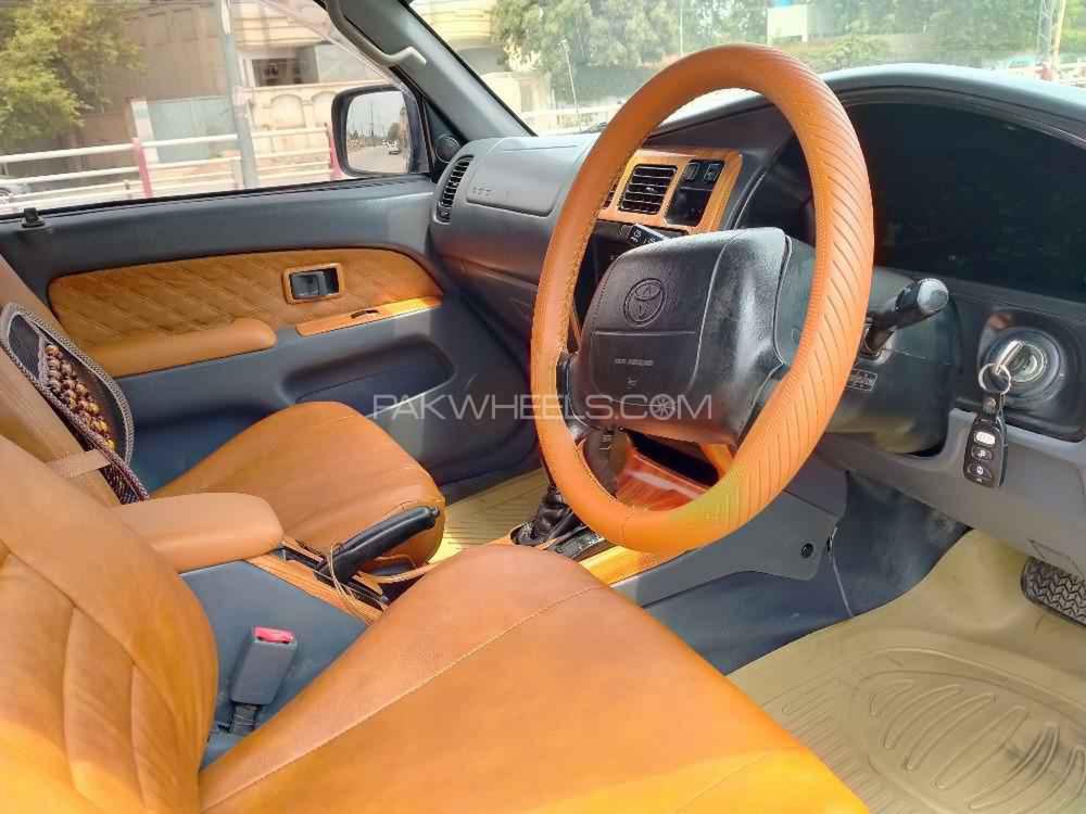 Toyota Surf 1997 for Sale in Peshawar Toyota Surf 1997 for Sale in Peshawar Image-6