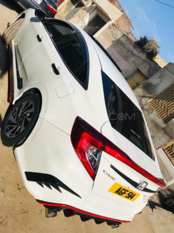 Honda Civic - 2018  Honda Civic - 2018  Image-7