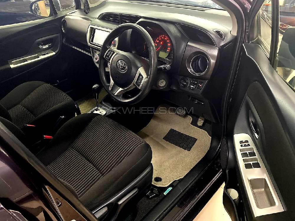 Toyota Vitz 2014 for Sale in Peshawar Toyota Vitz 2014 for Sale in Peshawar Image-6