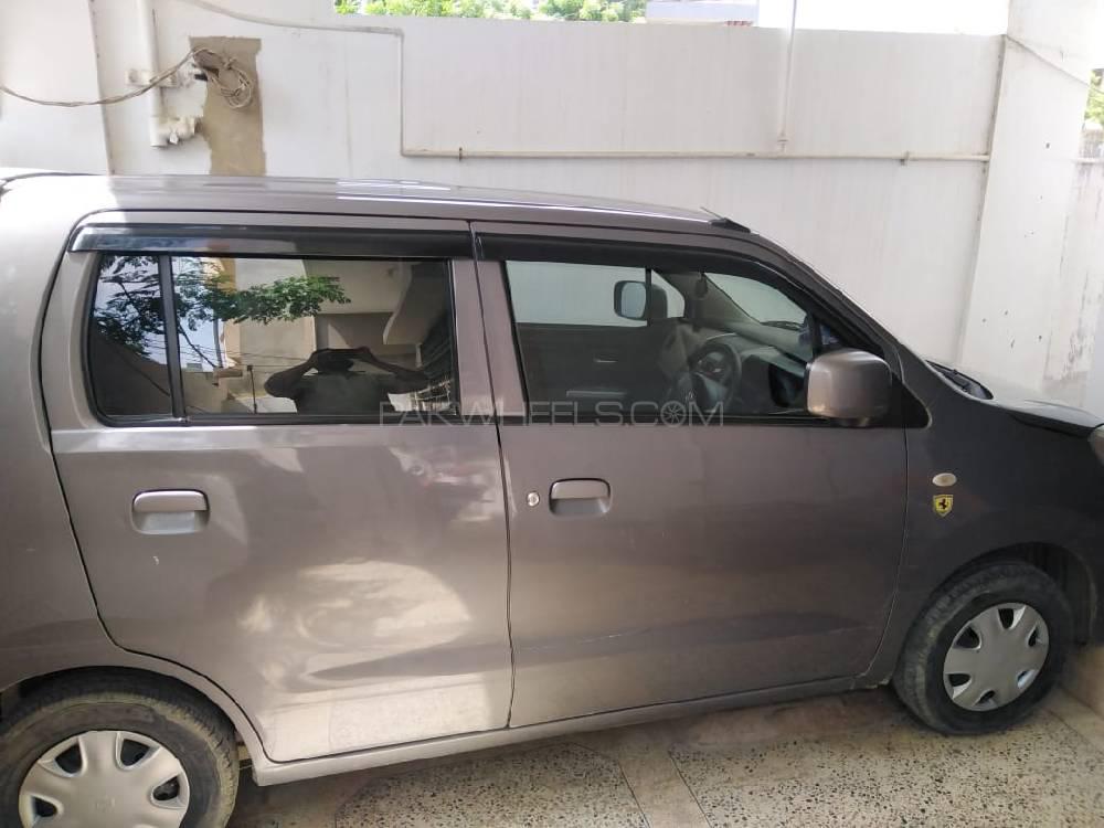 Suzuki Wagon R 2015 for Sale in Karachi Suzuki Wagon R 2015 for Sale in Karachi Image-16