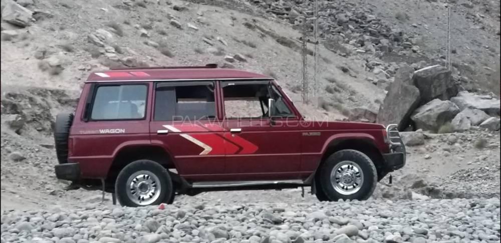 Mitsubishi Pajero - 1990  Mitsubishi Pajero - 1990  Image-4