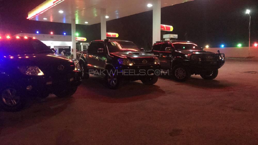 Toyota Hilux - 2012  Toyota Hilux - 2012  Image-5