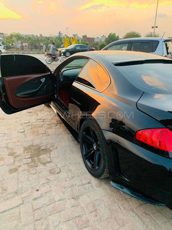 BMW 6 Series 2005 for Sale in Gujranwala BMW 6 Series 2005 for Sale in Gujranwala Image-9