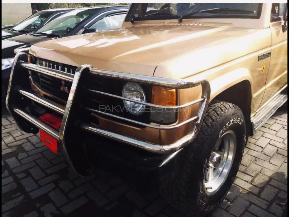 Mitsubishi Pajero 1987 for Sale in Rawalpindi Image-1