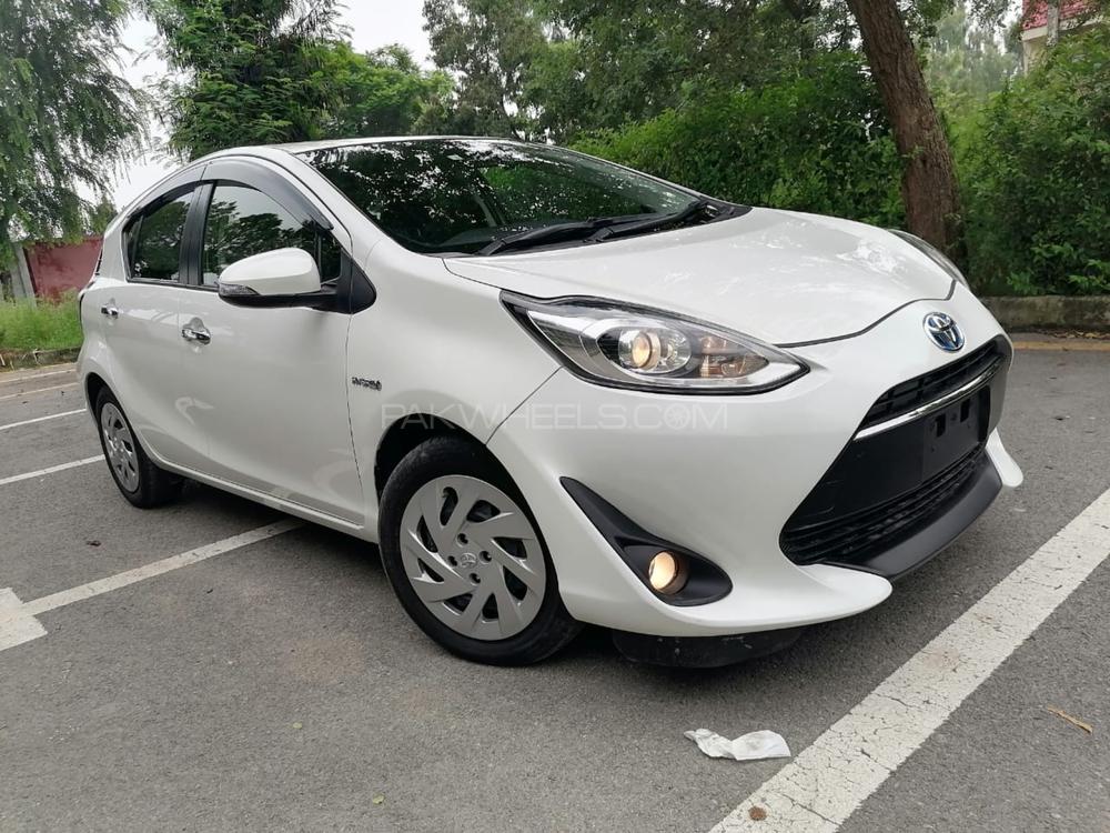 ٹویوٹا اکوا 2018 for Sale in پشاور Image-1