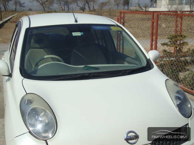 Nissan March 2006 for Sale in Islamabad Image-1
