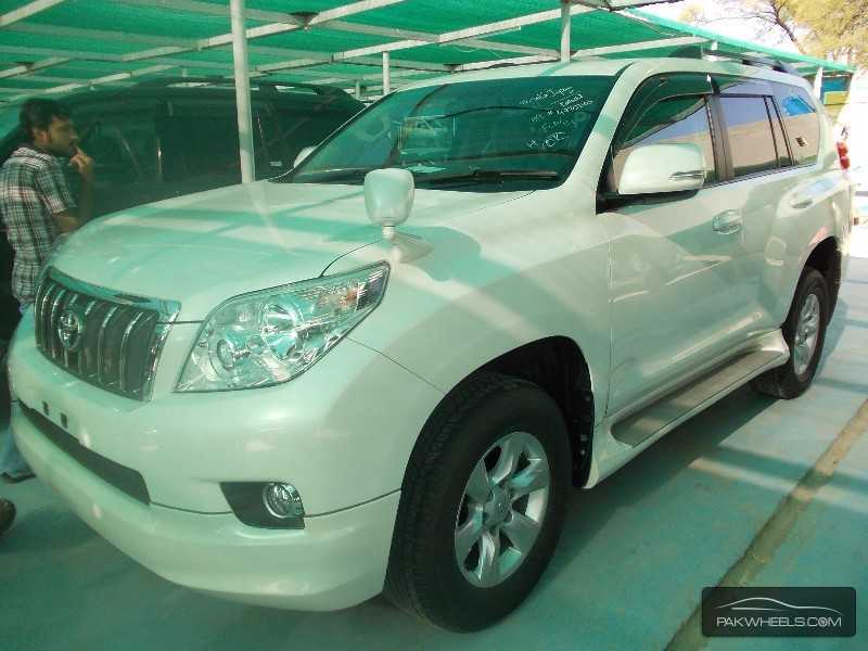 Toyota Prado 2010 for Sale in Islamabad Image-1