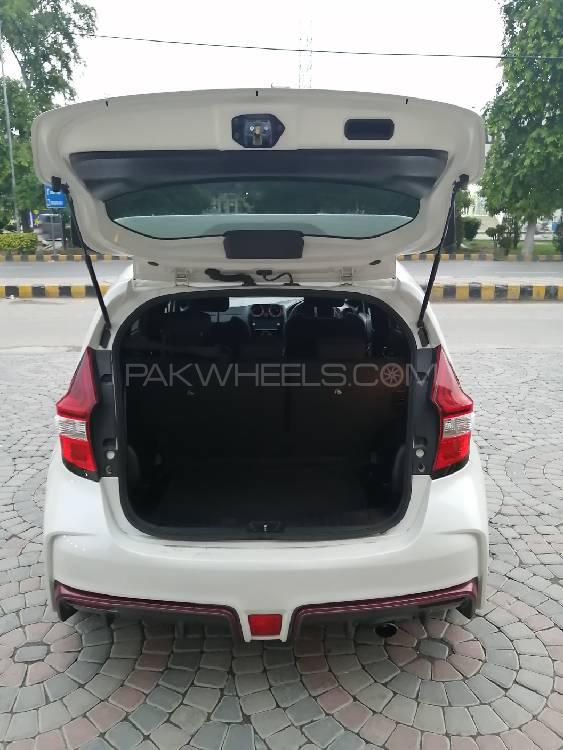 Nissan Note 2018 for Sale in Lahore Nissan Note 2018 for Sale in Lahore Image-5