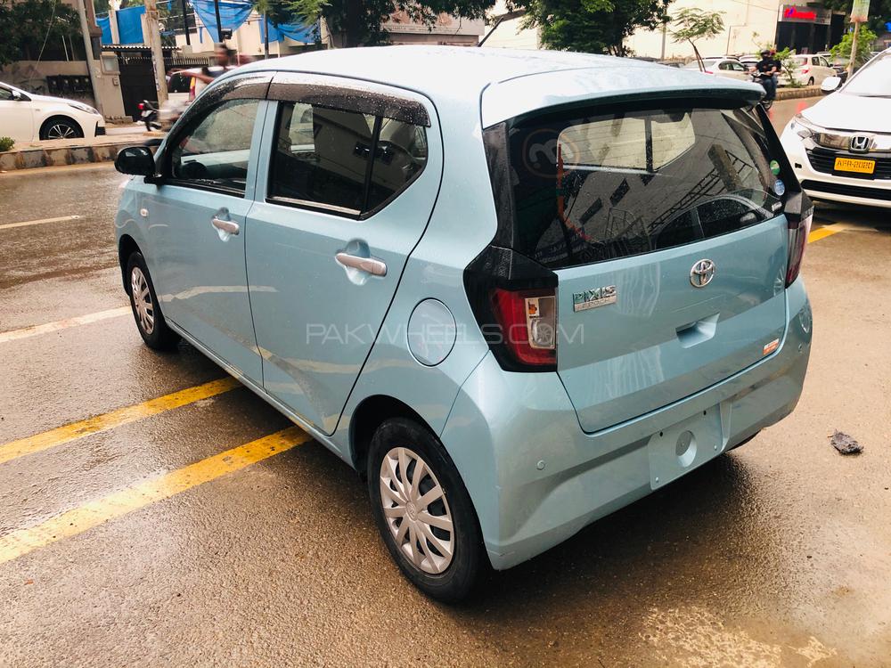 Toyota Pixis Epoch 2017 for Sale in Karachi Toyota Pixis Epoch 2017 for Sale in Karachi Image-4
