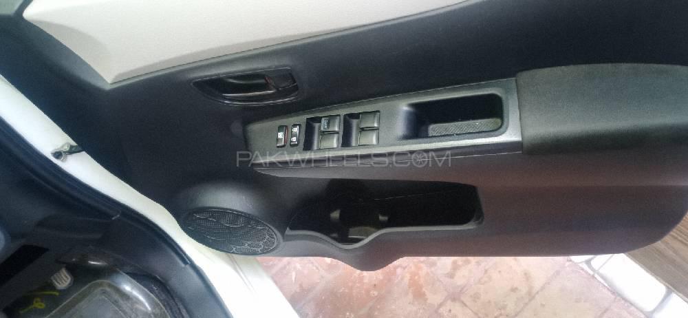 Toyota Vitz 2012 for Sale in Dera ismail khan Toyota Vitz 2012 for Sale in Dera ismail khan Image-4