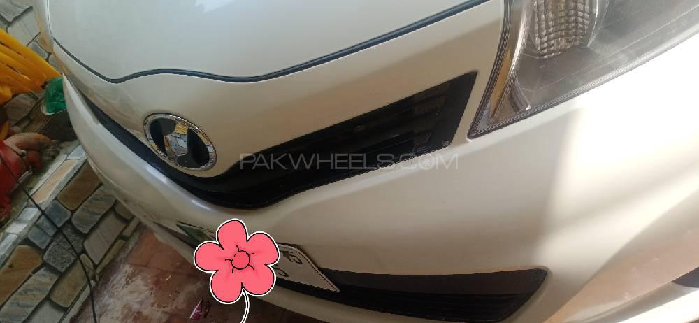 Toyota Vitz 2012 for Sale in Dera ismail khan Toyota Vitz 2012 for Sale in Dera ismail khan Image-12