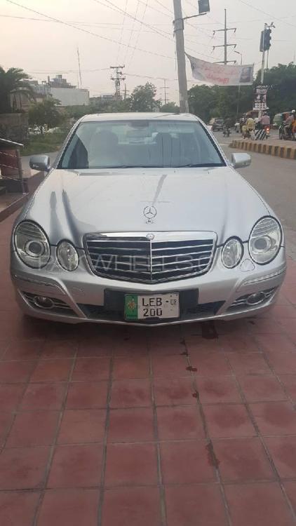 Mercedes Benz E Class 2007 for Sale in Lahore Image-1