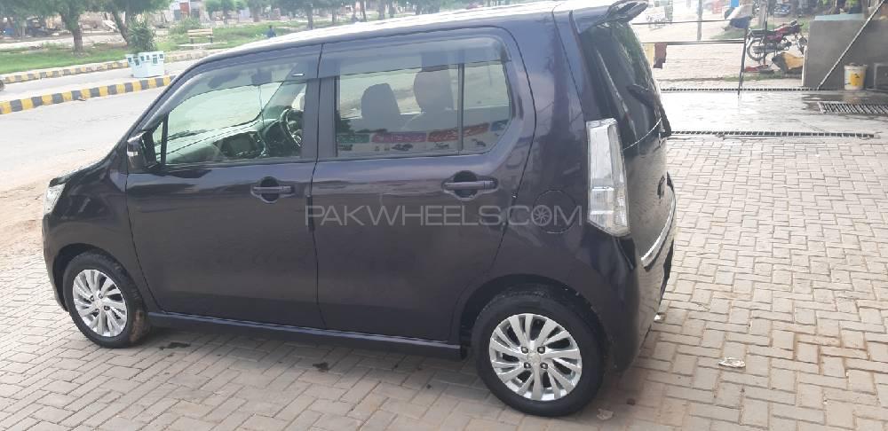 Suzuki Wagon R 2015 for Sale in Sahiwal Suzuki Wagon R 2015 for Sale in Sahiwal Image-2