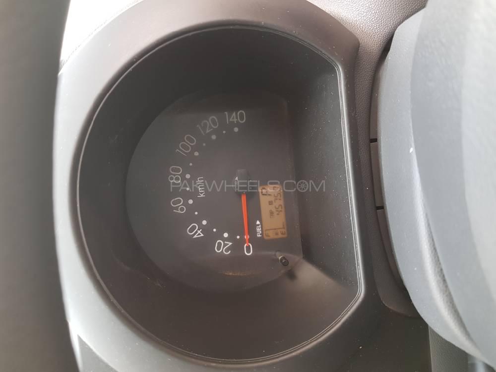 Daihatsu Hijet 2013 for Sale in Karachi Daihatsu Hijet 2013 for Sale in Karachi Image-12