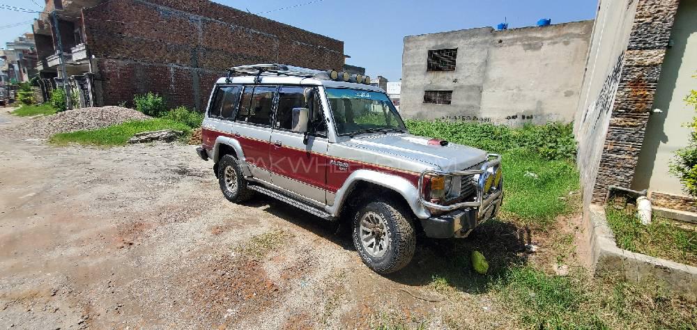 Mitsubishi Pajero 1986 for Sale in Islamabad Image-1