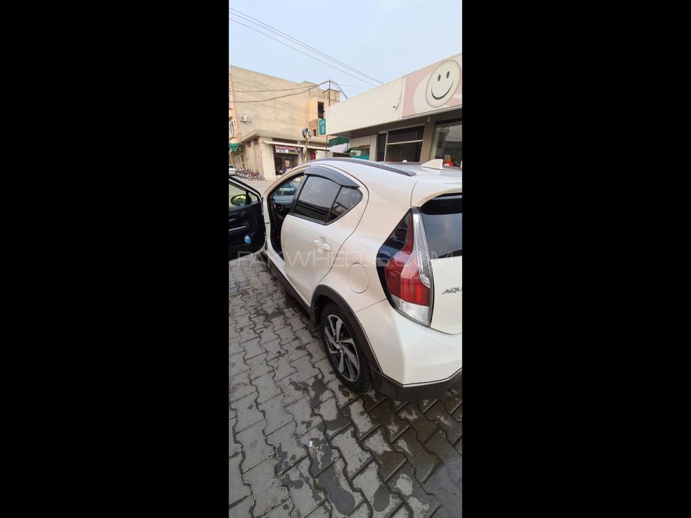 Toyota Aqua 2016 for Sale in Faisalabad Image-1